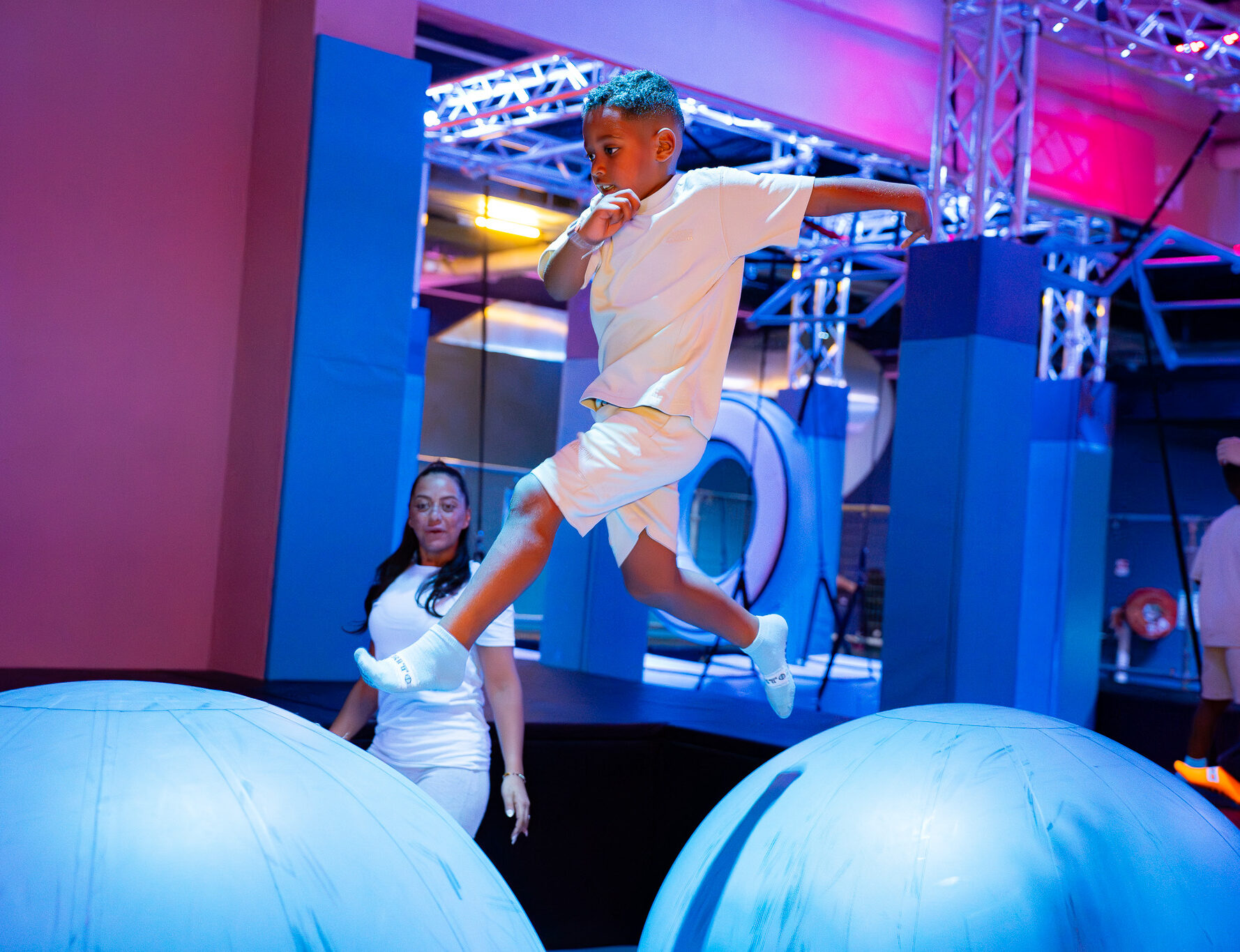 🤸 Le Trampoline Park de référence dans le Val-d’Oise 🚀