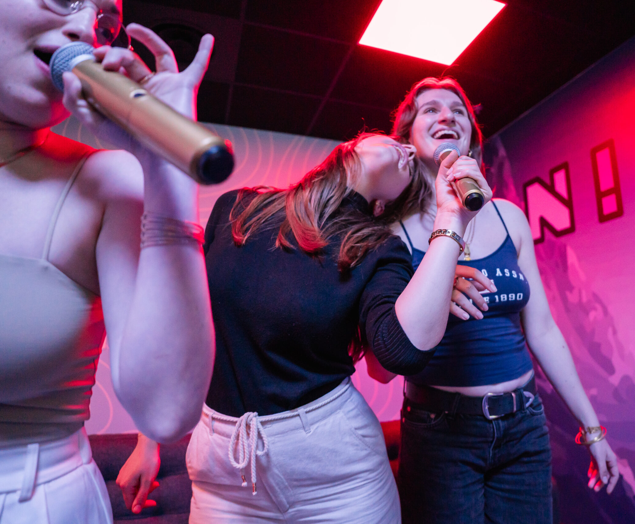 🔒 Des salles privatives pour profiter pleinement 🎶